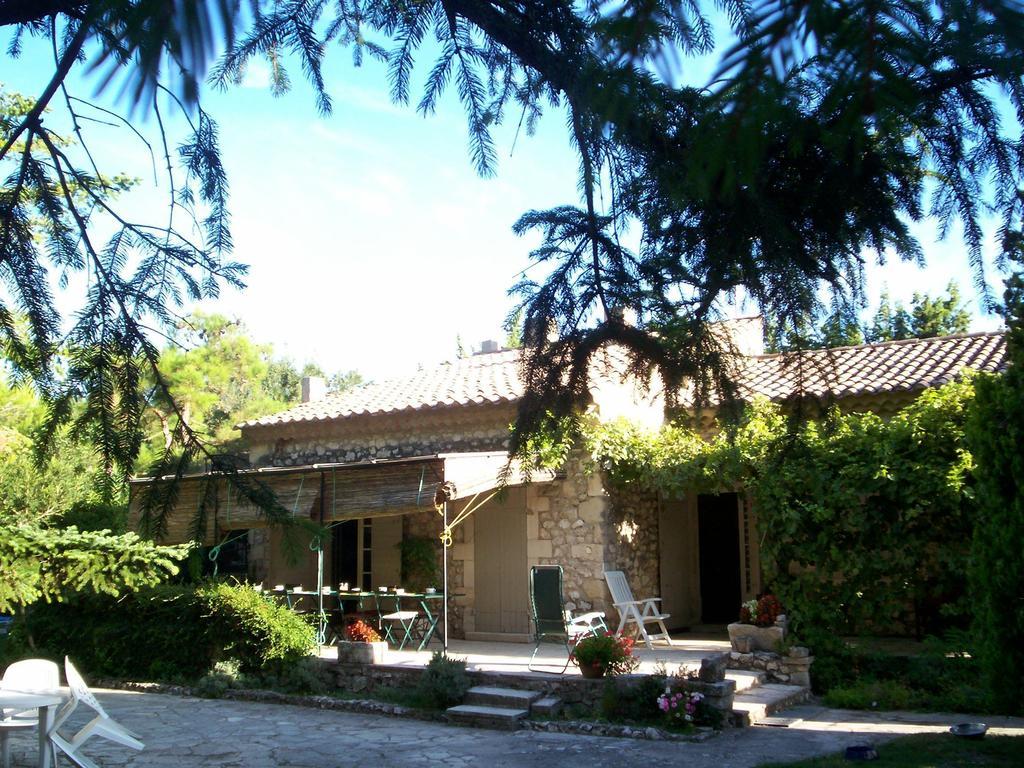 Mas Grimaud - Gite- Studio Et Chambres D'Hotes Familiales エガリエール エクステリア 写真