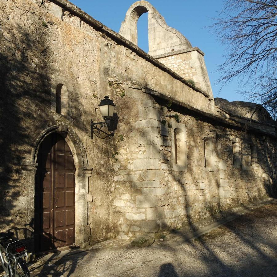 Mas Grimaud - Gite- Studio Et Chambres D'Hotes Familiales エガリエール エクステリア 写真